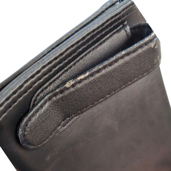 TEMPO Car Case Sunvisor Tissue Holder with 2 Refills - Picture 3 of 4